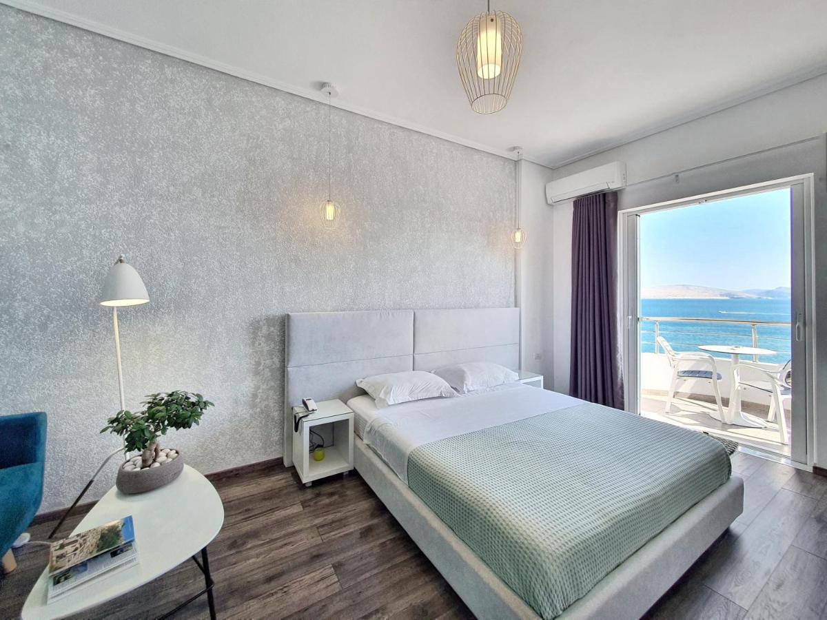 Joan Hotel