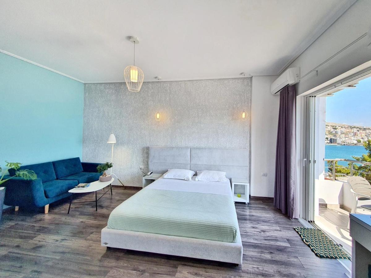 Joan Hotel 3*
